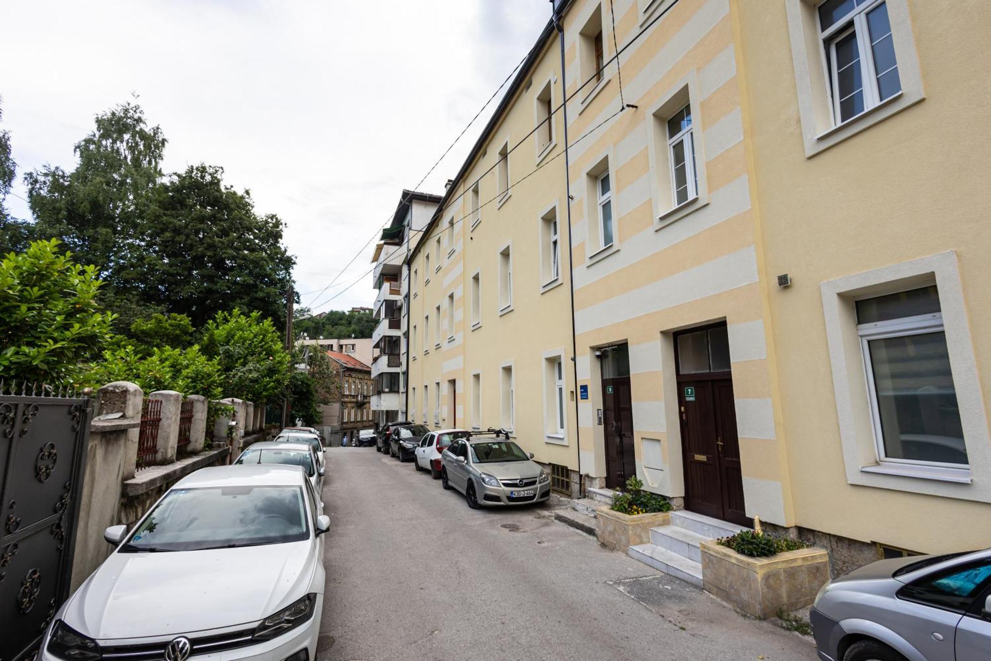 Grand Old Sarajevo Apartment Exterior photo